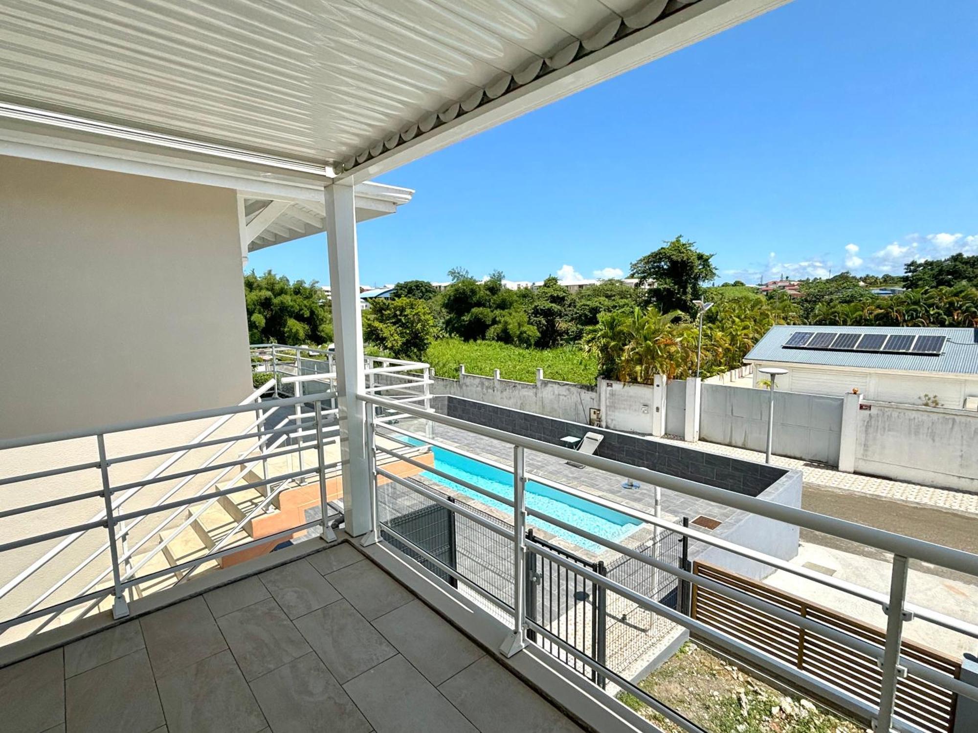 Emeraude - Vue Sur Piscine Et Jacuzzi Prive * Baie-Mahault