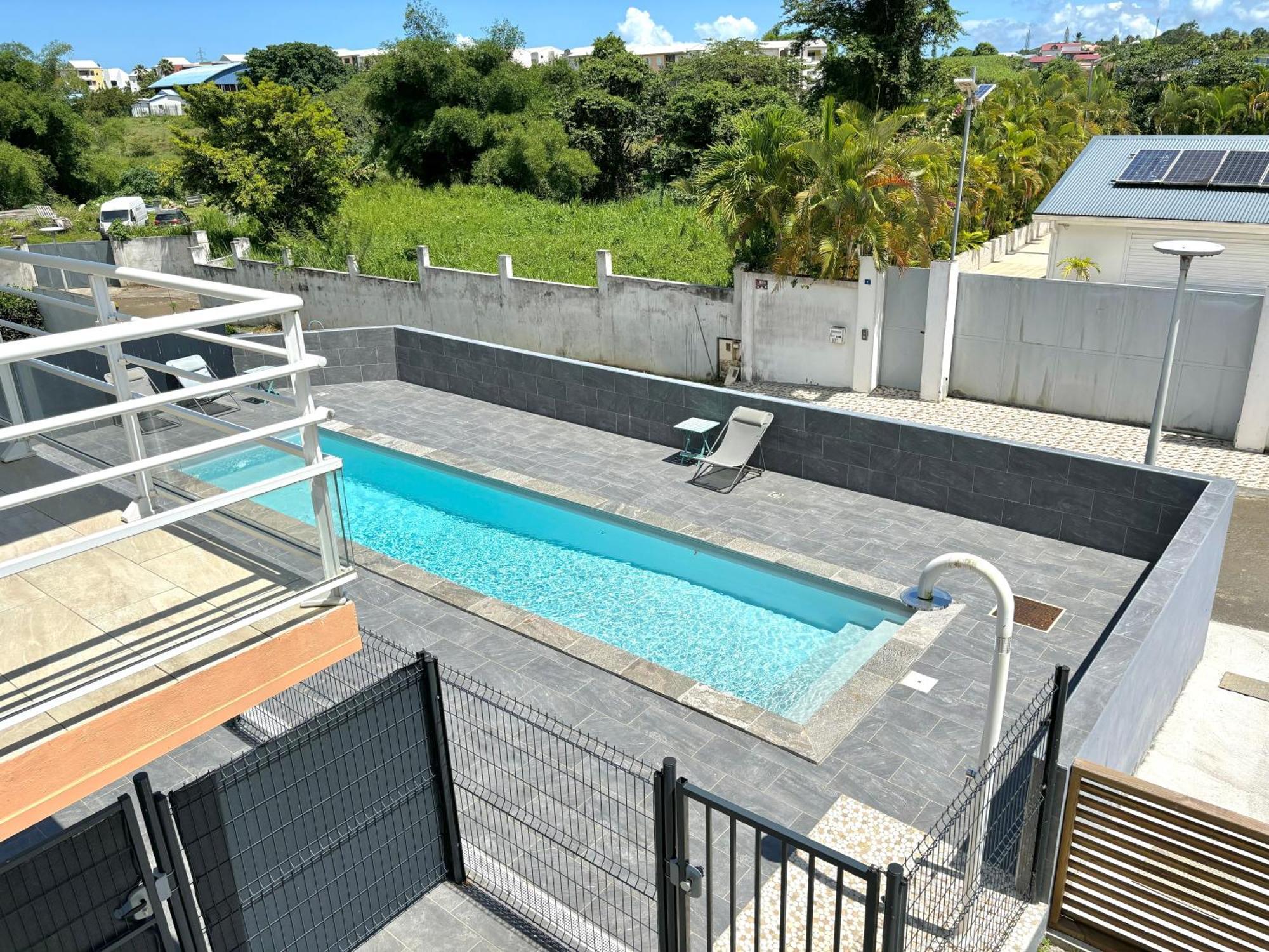 Emeraude - Vue Sur Piscine Et Jacuzzi Prive Villa